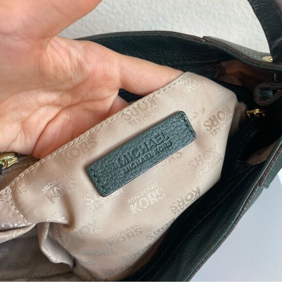 Michael Kors Green Leather Fulton Bedford Shoulder Bag Jet Set Selma - Picture 11 of 11